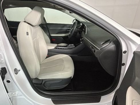 Used 2023 Hyundai Sonata SEL w/ Convenience Package FWD image 30