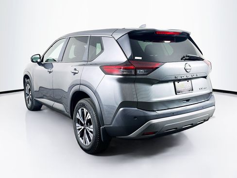 Used 2023 Nissan Rogue SV AWD/4WD image 5