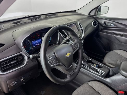 Used 2024 Chevrolet Equinox LT image 8