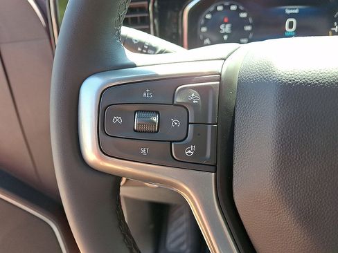 Certified 2024 Chevrolet Silverado 1500 LT AWD/4WD image 17