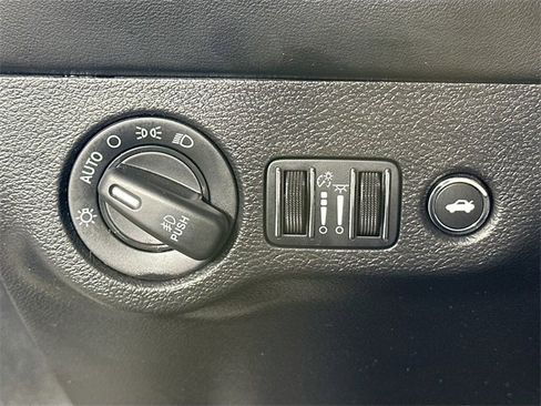 Used 2023 Dodge Challenger SXT w/ Plus Package image 25