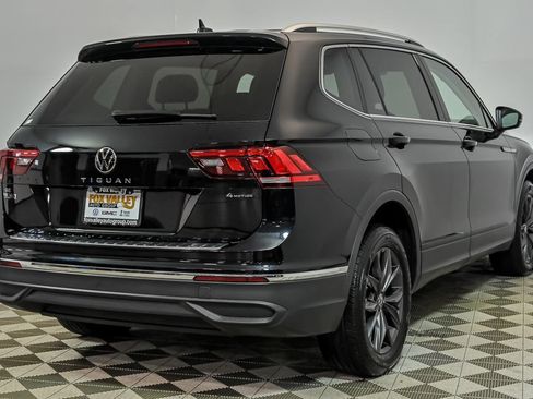 Certified 2023 Volkswagen Tiguan SE AWD/4WD image 8