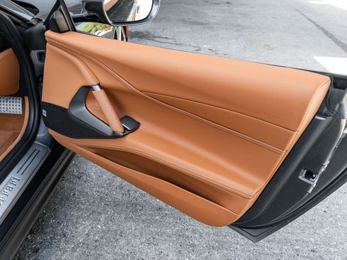 Used 2022 Ferrari 812 GTS RWD image 38
