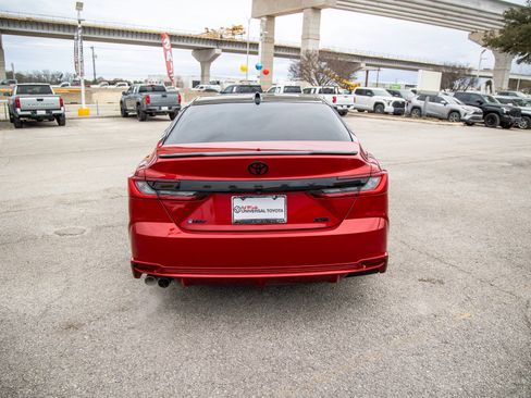 Used 2025 Toyota Camry XSE image 8