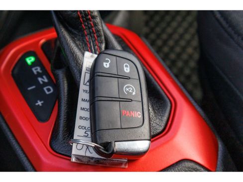 Used 2016 Jeep Renegade Trailhawk AWD/4WD image 28