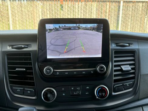 Used 2023 Ford Transit 250 Medium Roof AWD image 13