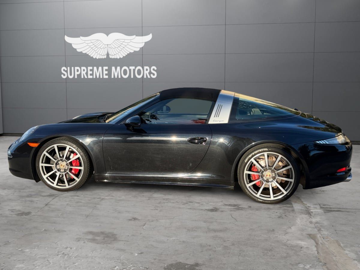 Used 2016 Porsche 911 Targa 4S AWD/4WD image 2
