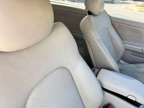 Used 2004 Mercedes-Benz C 230 Coupe image 21