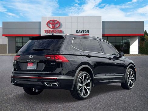 Used 2024 Volkswagen Tiguan SEL R-Line image 5