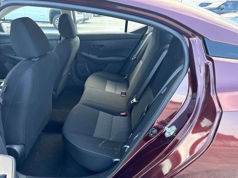 Used 2025 Nissan Sentra SV FWD image 3