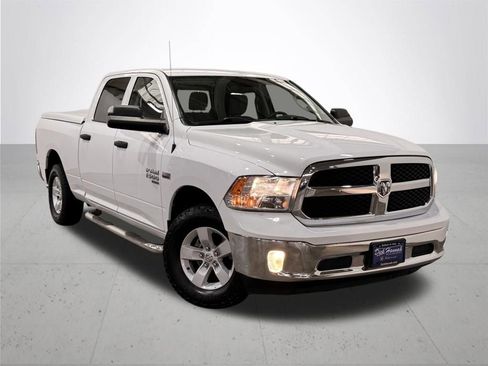 Used 2022 RAM 1500 Classic SLT w/ Electronics Group image 7