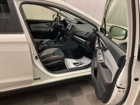 Used 2023 Subaru Crosstrek 2.5i Limited w/ Popular Package #4 image 28