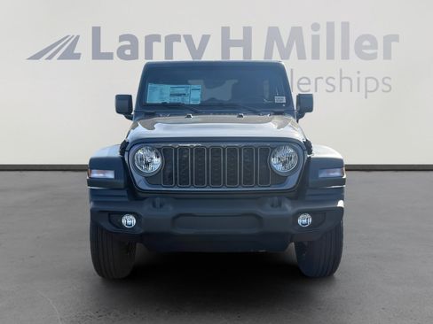 New 2026 Jeep Wrangler Unlimited Sport AWD/4WD image 8