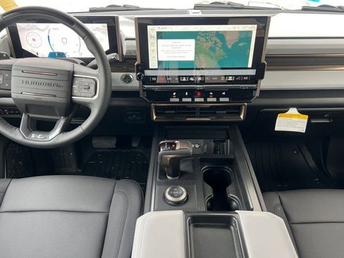 New 2025 GMC Hummer EV 3X image 10