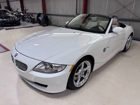 Used 2007 BMW Z4 3.0si RWD image 36