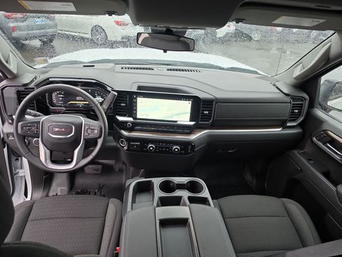 Used 2026 GMC Sierra 1500 Elevation image 15