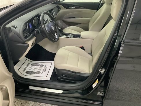 Used 2018 Buick Regal Essence w/ Driver Confidence Package #1 image 13