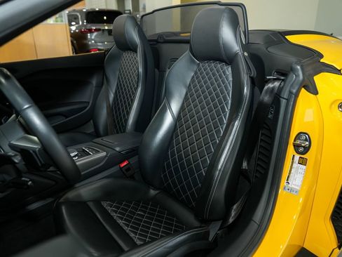 Used 2023 Audi R8 V10 performance RWD image 40