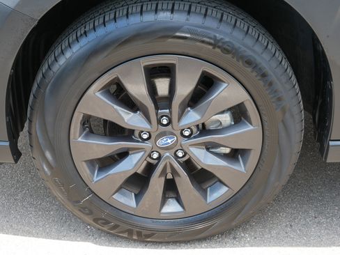 Used 2025 Subaru Outback Onyx Edition AWD/4WD image 15