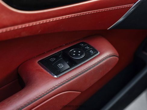 Used 2016 Mercedes-Benz SL 550 image 27