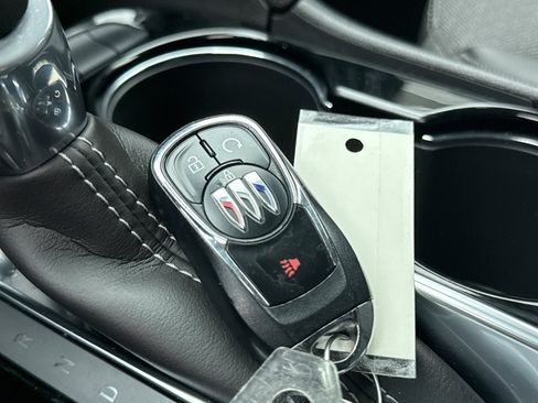 Used 2024 Buick Encore GX Preferred w/ Comfort Package image 22