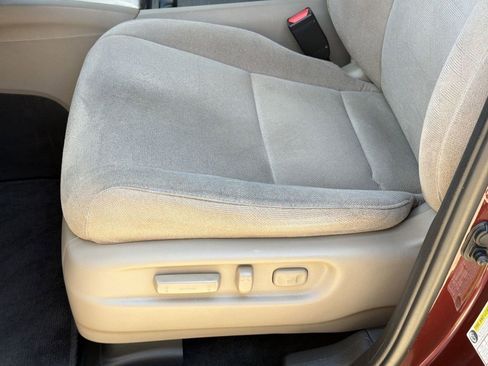 Used 2021 Honda Pilot EX image 14