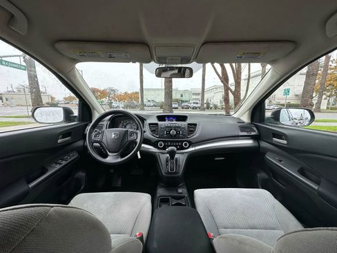 Used 2016 Honda CR-V SE image 12