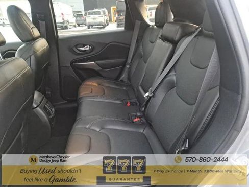 Certified 2021 Jeep Cherokee Limited image 4