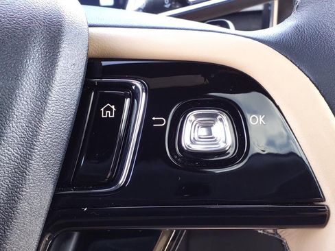 New 2023 Lincoln Corsair Reserve w/ Equipment Group 202A image 48