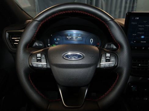 Used 2025 Ford Escape ST-Line Elite w/ Tech Pack #2 image 12