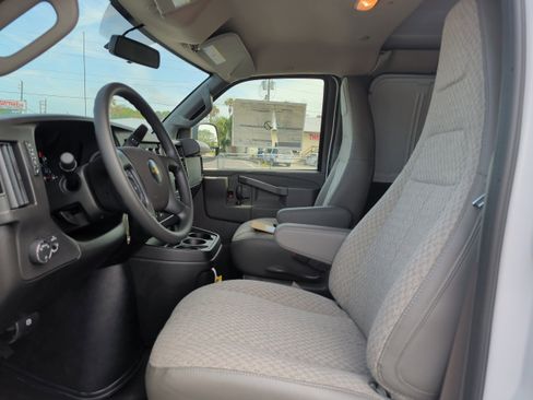 New 2025 Chevrolet Express 2500 Extended w/ Driver Convenience Package image 22