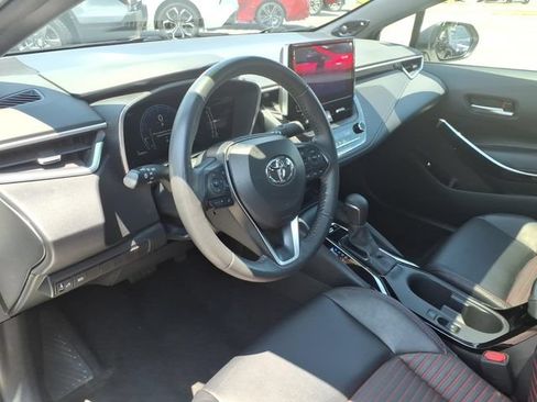 Used 2024 Toyota Corolla XSE FWD image 17