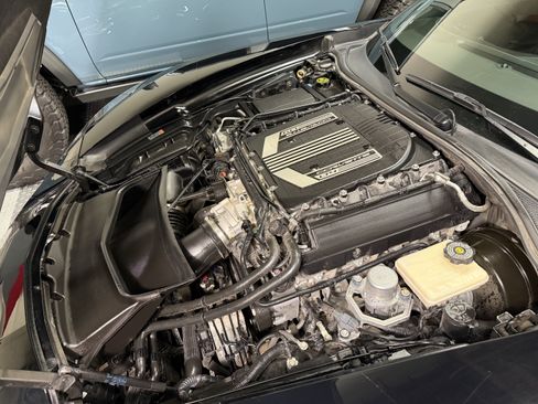 Used 2016 Chevrolet Corvette Z06 w/ 3LZ Preferred Equipment Group image 21