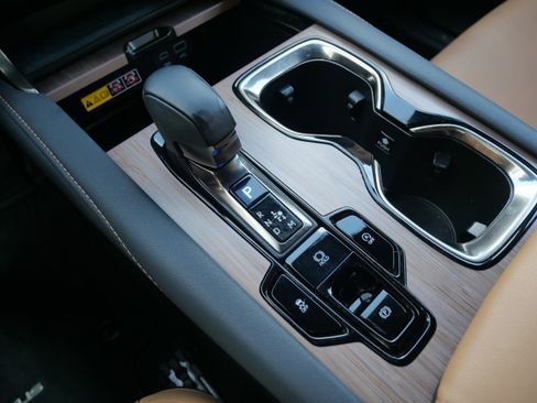 Used 2024 Lexus RX 350 Premium image 17