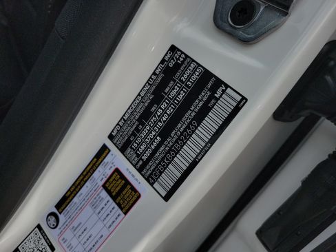 New 2026 Mercedes-Benz GLE 450 4MATIC image 30