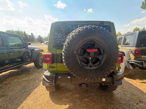 New 2025 Jeep Wrangler Unlimited Rubicon 392 image 11