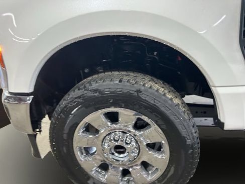 New 2026 Ford F250 Lariat AWD/4WD image 15