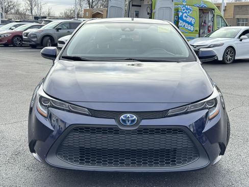 Used 2022 Toyota Corolla LE image 18