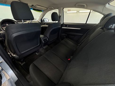Used 2013 Subaru Legacy 2.5i Premium AWD/4WD image 21