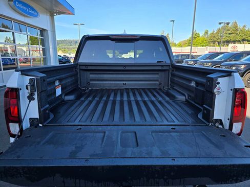 New 2025 Honda Ridgeline TrailSport+ image 9