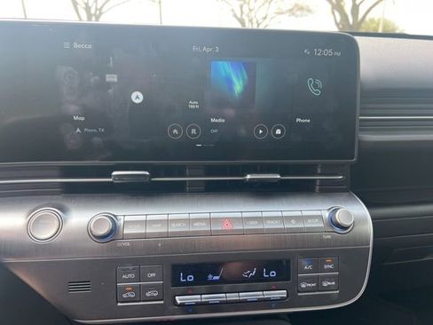 Used 2024 Hyundai Kona SEL w/ Convenience Package image 7