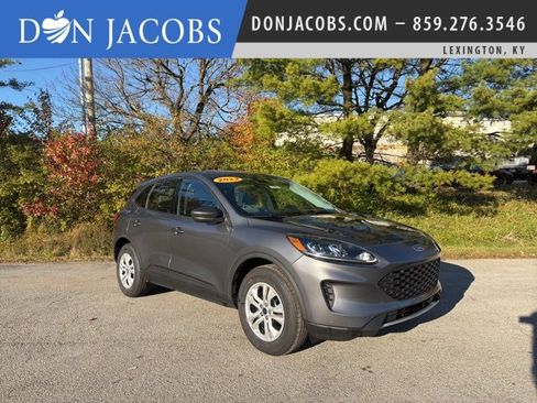 Used 2022 Ford Escape S image 1