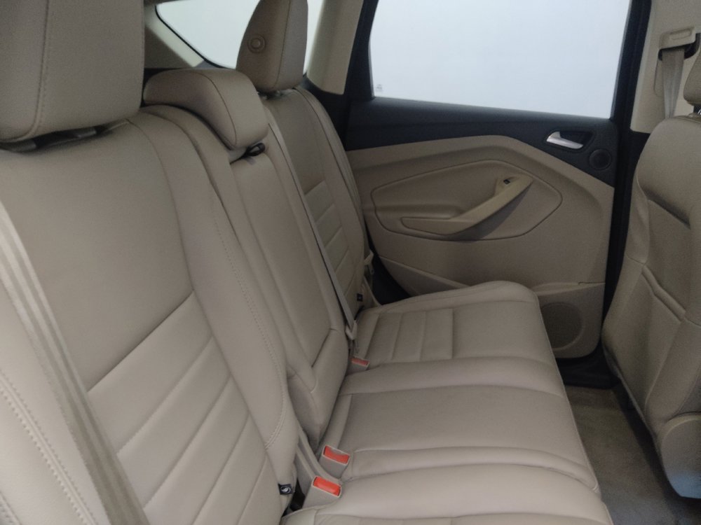 Used 2015 Ford Escape Titanium FWD image 19