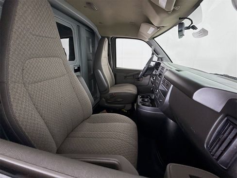 New 2025 Chevrolet Express 3500 w/ Power Convenience Package image 17