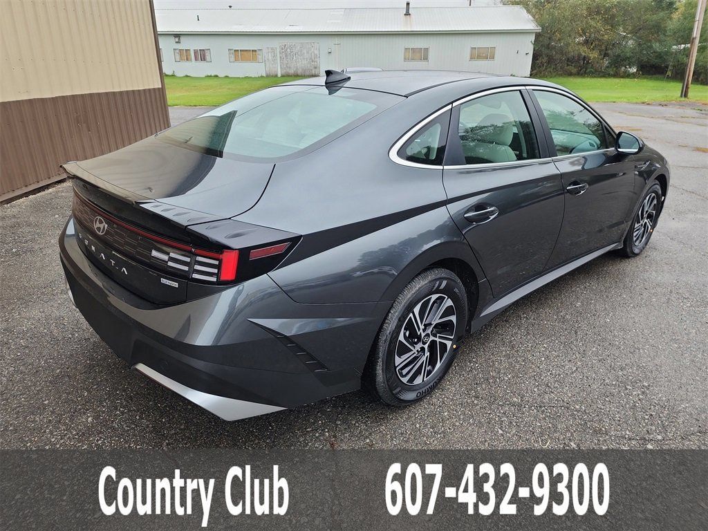 New 2026 Hyundai Sonata Blue FWD image 8