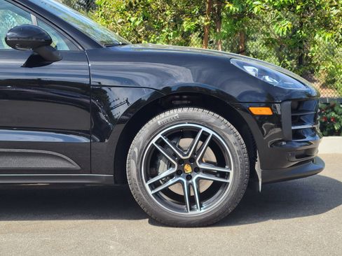 Used 2021 Porsche Macan S image 10