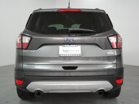 Used 2018 Ford Escape SE image 8
