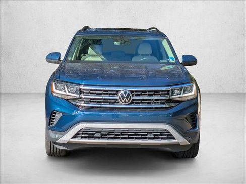 Used 2022 Volkswagen Atlas SE w/ Panoramic Sunroof Package image 5