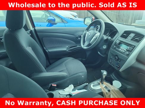 Used 2015 Nissan Versa SV w/ SV Appearance Package image 8