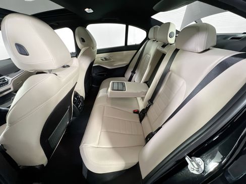 Used 2020 BMW 330i xDrive Sedan w/ Premium Package image 25